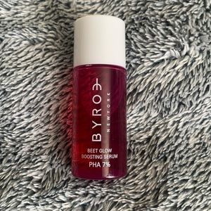 Byroe New York Beet Glow Boosting Serum